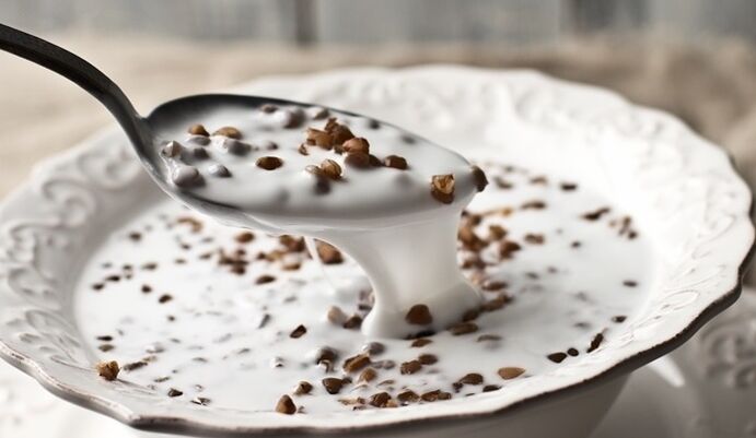 Buckwheat drenched in kefir